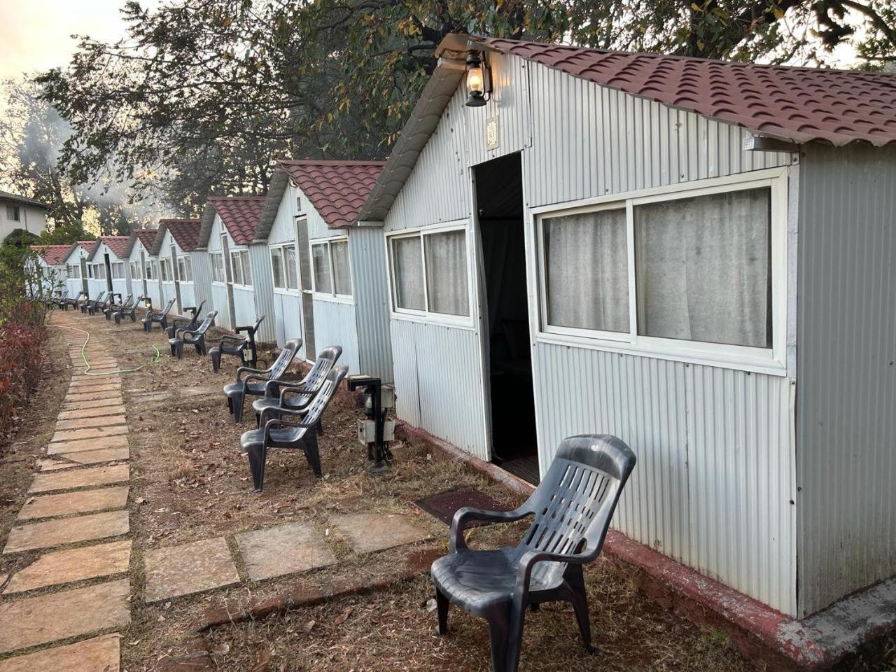 Koynanagar Presidency Highland Resort מראה חיצוני תמונה