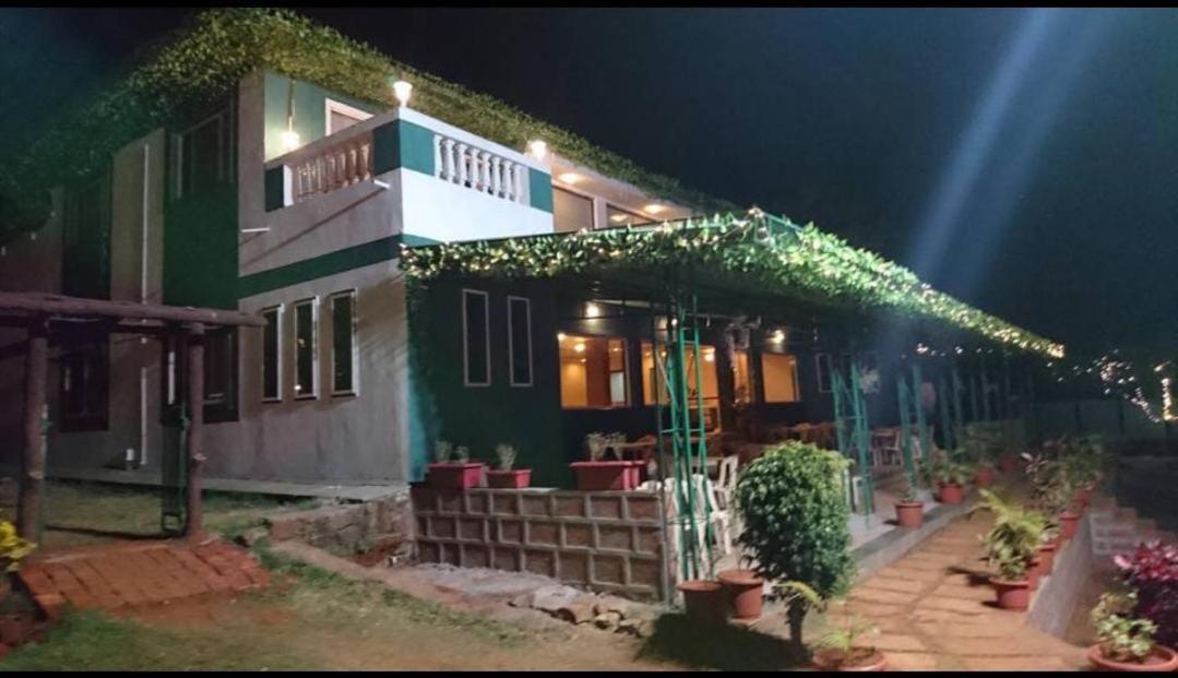 Koynanagar Presidency Highland Resort מראה חיצוני תמונה