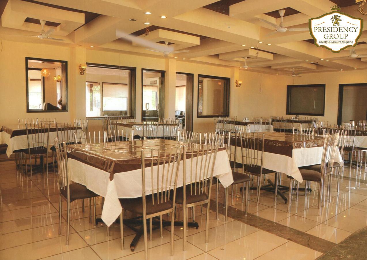 Koynanagar Presidency Highland Resort מראה חיצוני תמונה